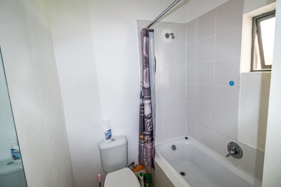 2 Bedroom Property for Sale in Brooklyn Western Cape